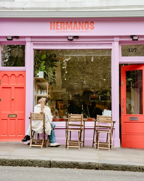 coffee shop, cafe, coffee roastery, coffee house, coffee beans, brand awareness, lifestyle, calm, fresh, pink